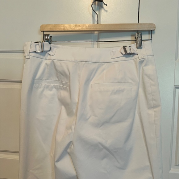 White pants - Picture 4 of 6